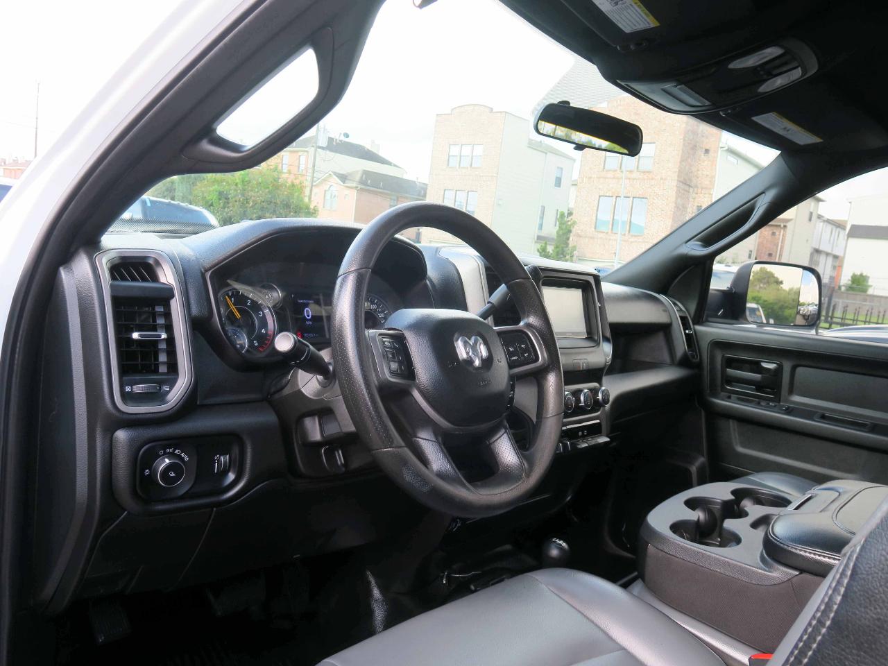 RAM 2500 Tradesman Crew Cab 4WD 2022