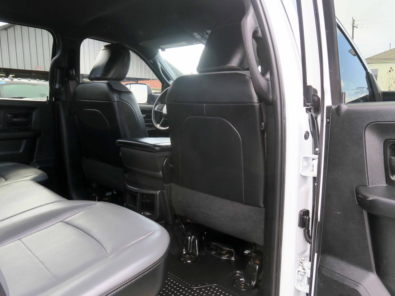 RAM 2500 Tradesman Crew Cab 4WD 2022