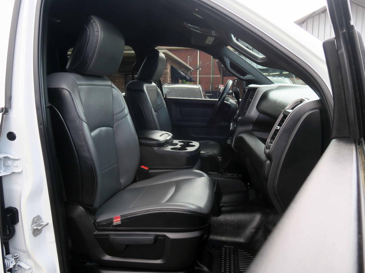 RAM 2500 Tradesman Crew Cab 4WD 2022