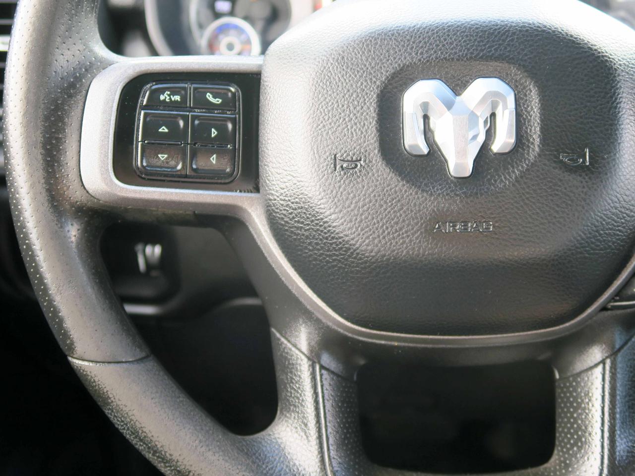 RAM 2500 Tradesman Crew Cab 4WD 2022