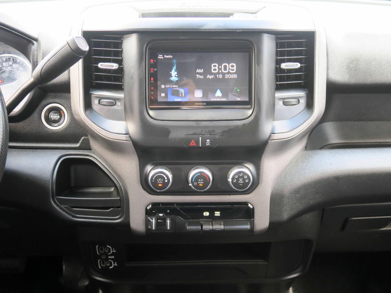 RAM 2500 Tradesman Crew Cab 4WD 2022