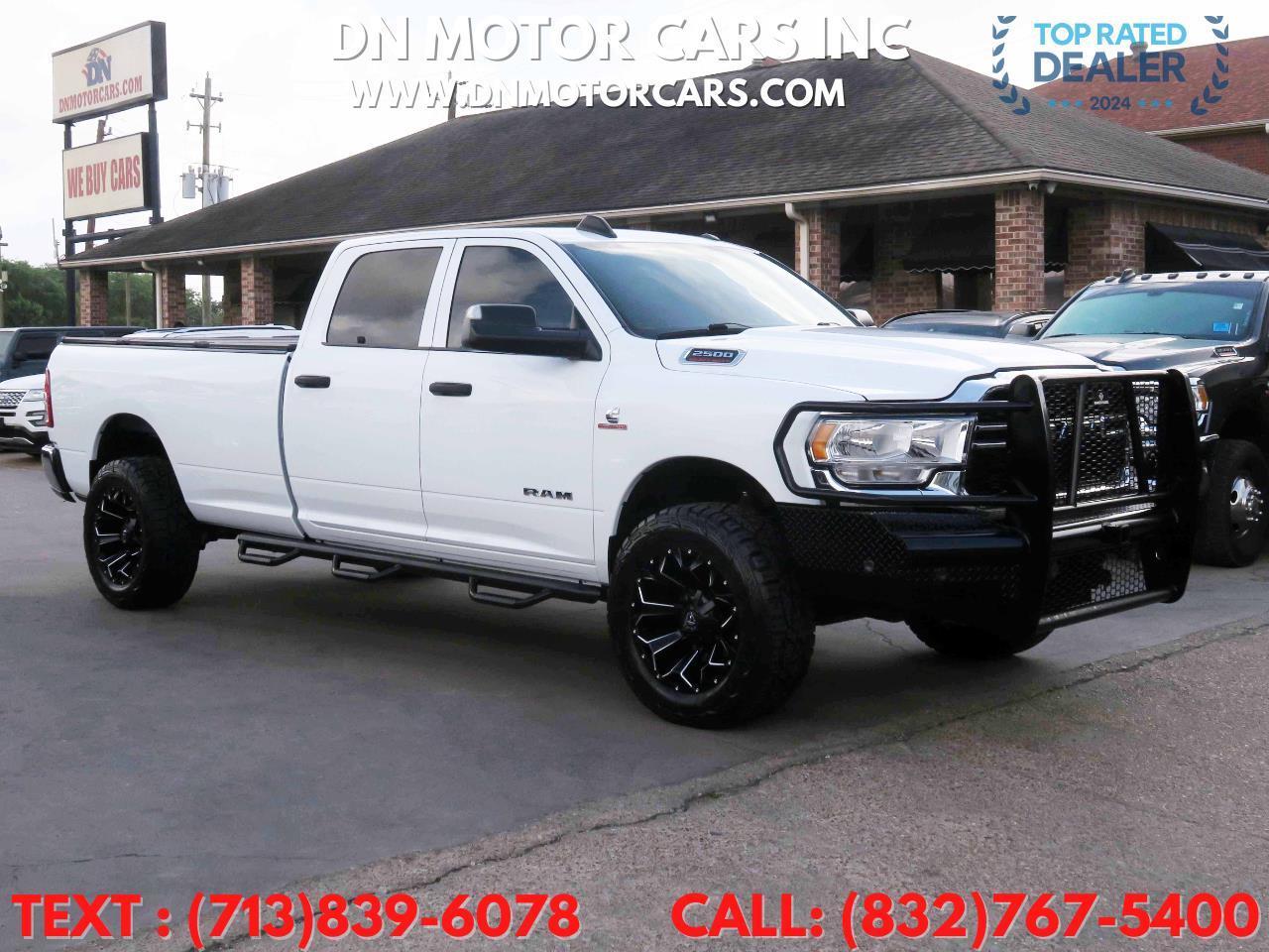 RAM 2500 Tradesman Crew Cab 4WD 2022
