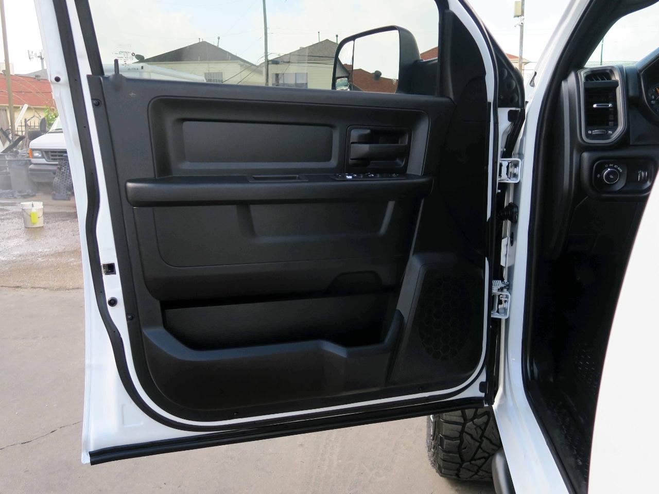 RAM 2500 Tradesman Crew Cab 4WD 2022