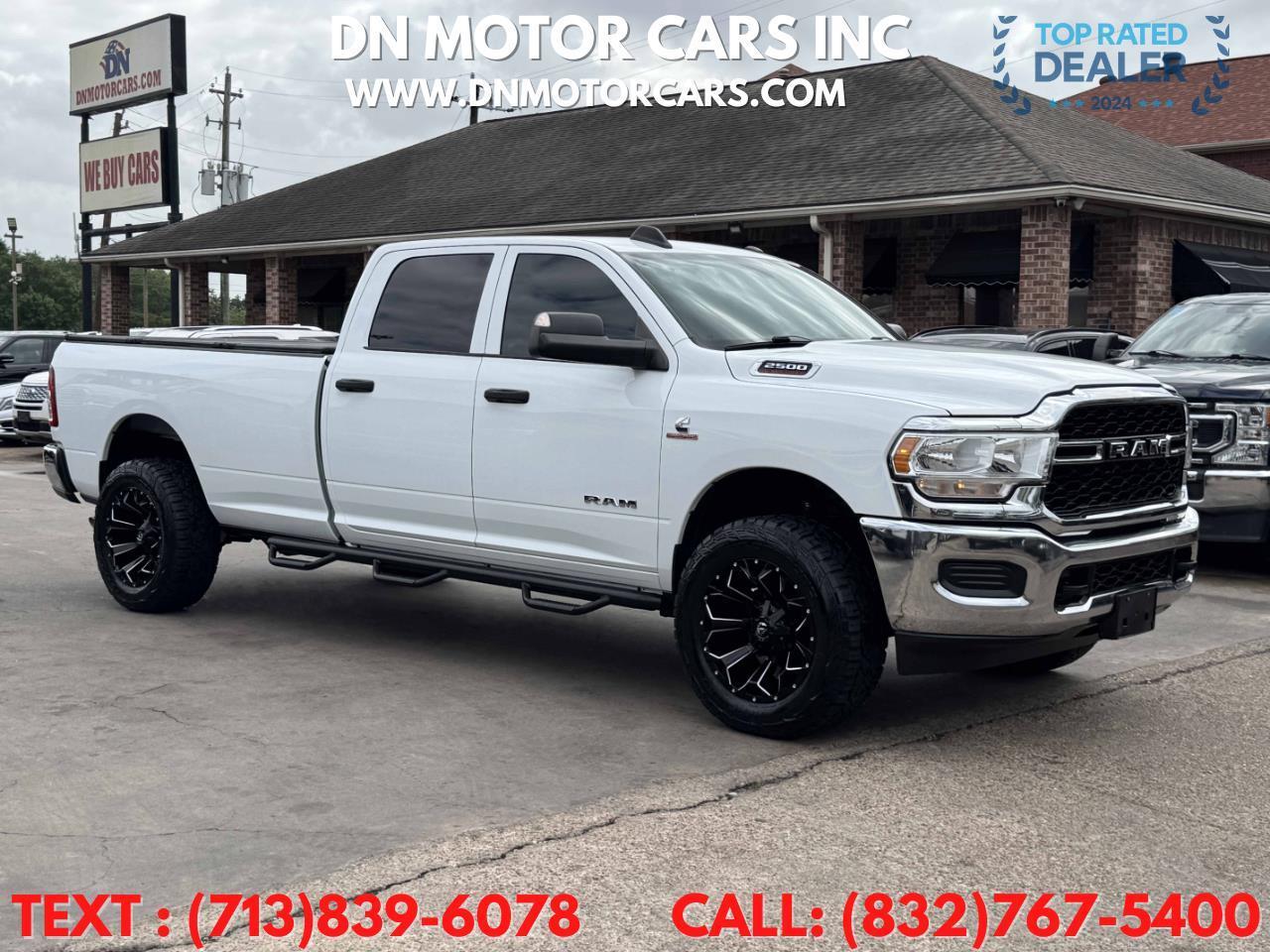 RAM 2500 Tradesman Crew Cab 4WD 2022