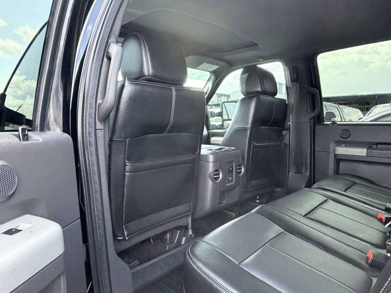 Ford Super Duty F-350 DRW  2016