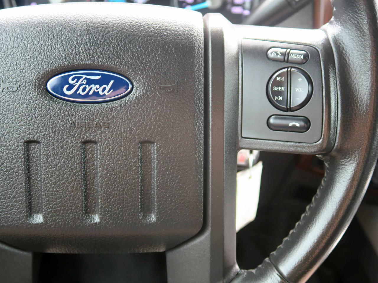 Ford Super Duty F-350 DRW  2016