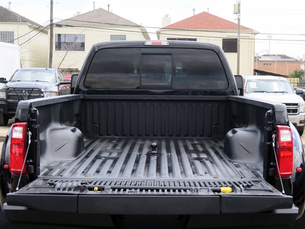 Ford Super Duty F-350 DRW  2016