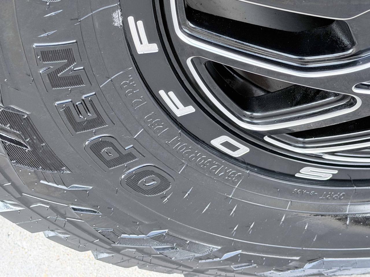 Ford Super Duty F-350 DRW  2016