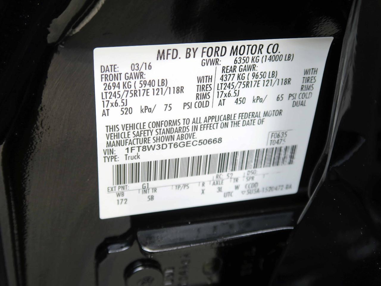 Ford Super Duty F-350 DRW  2016