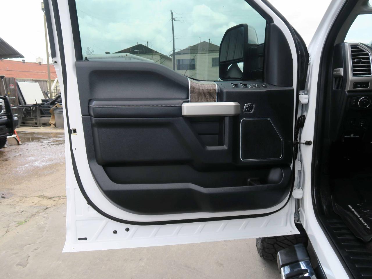 Ford Super Duty F-250 SRW  2017