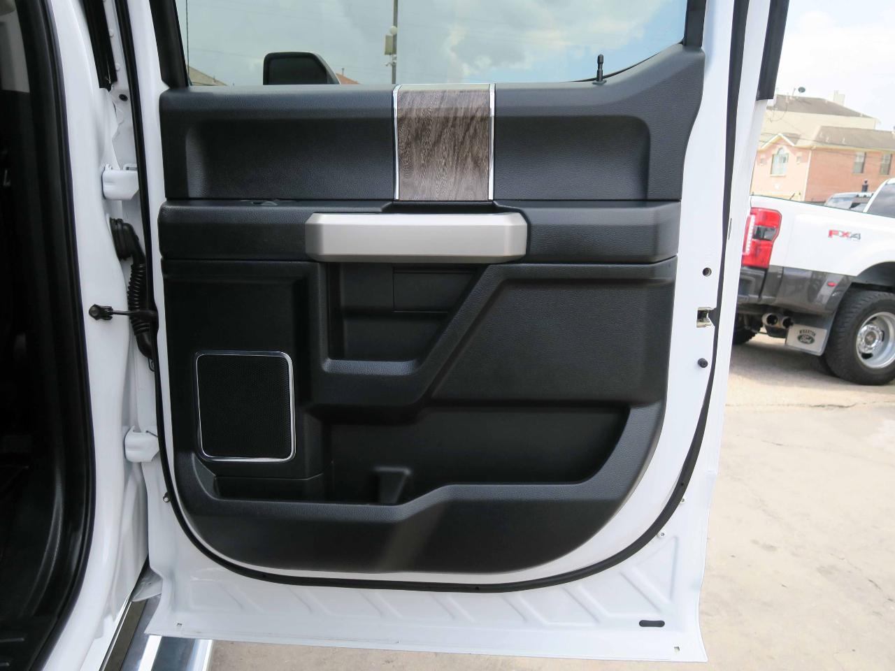 Ford Super Duty F-250 SRW  2017