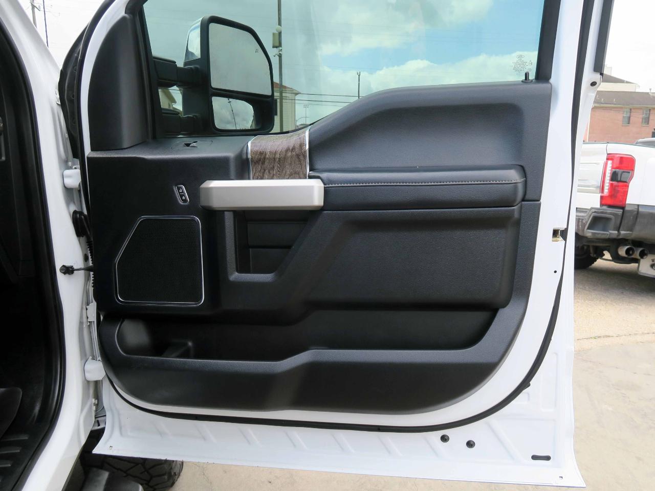 Ford Super Duty F-250 SRW  2017