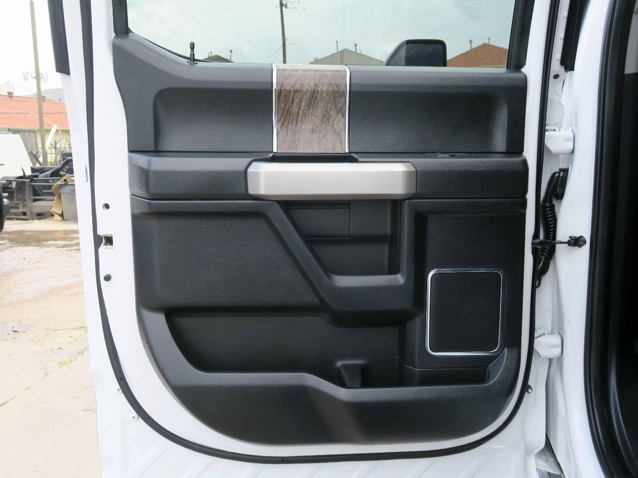 Ford Super Duty F-250 SRW  2017