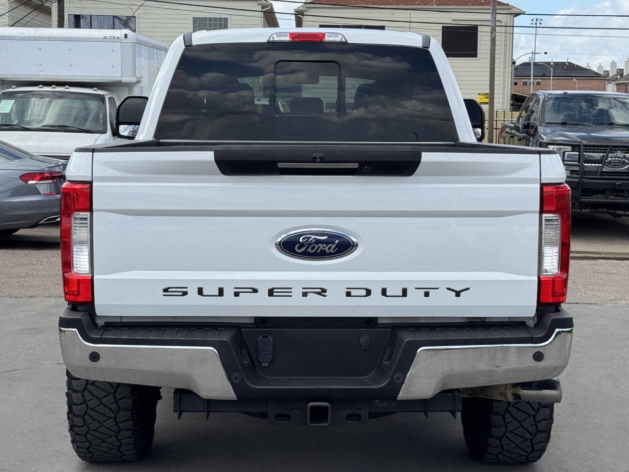 Ford Super Duty F-250 SRW  2017