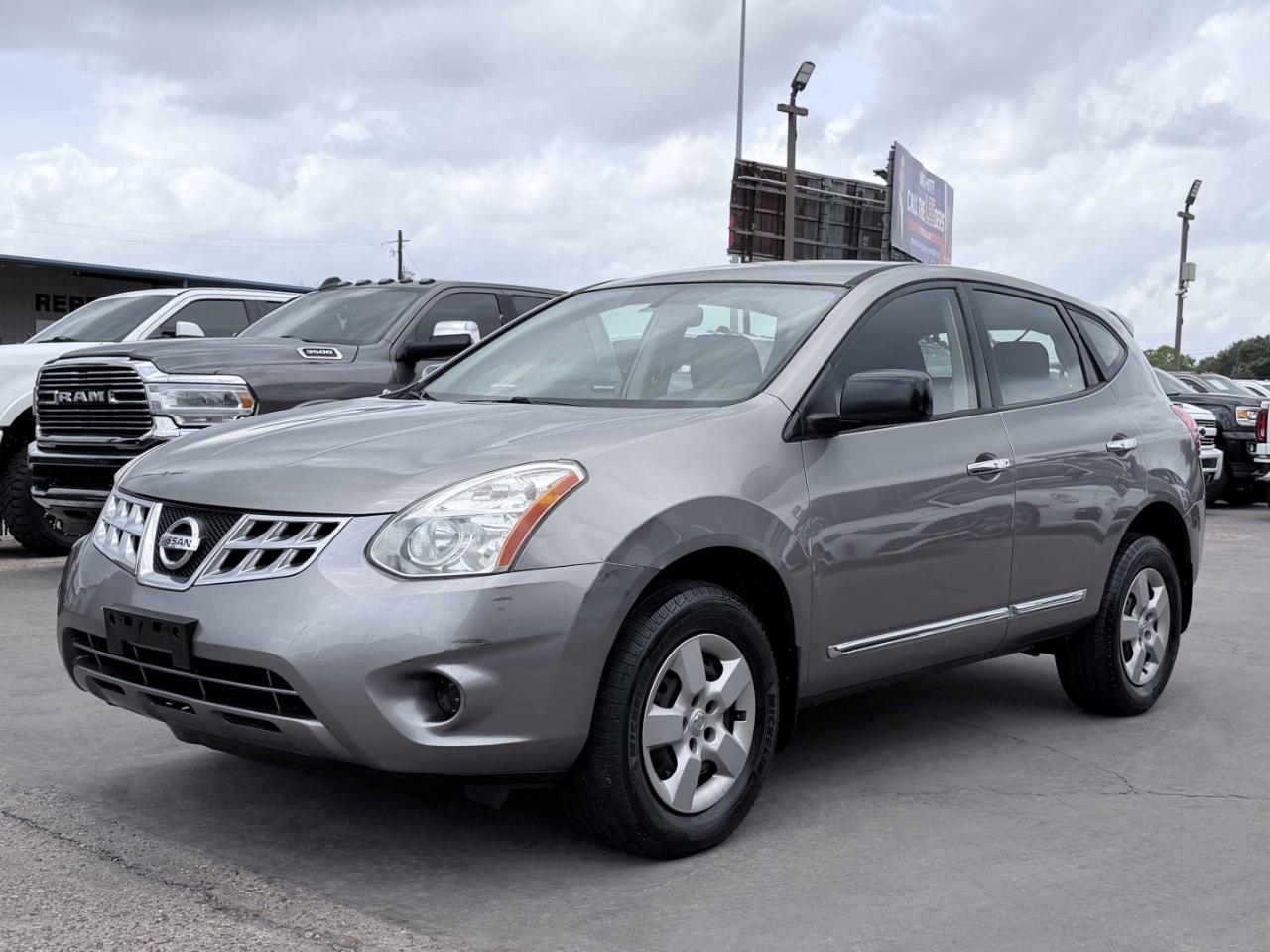 Nissan Rogue  2013