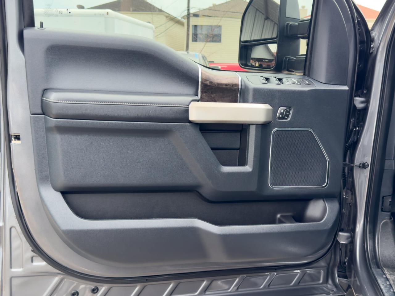 Ford Super Duty F-250 SRW  2022