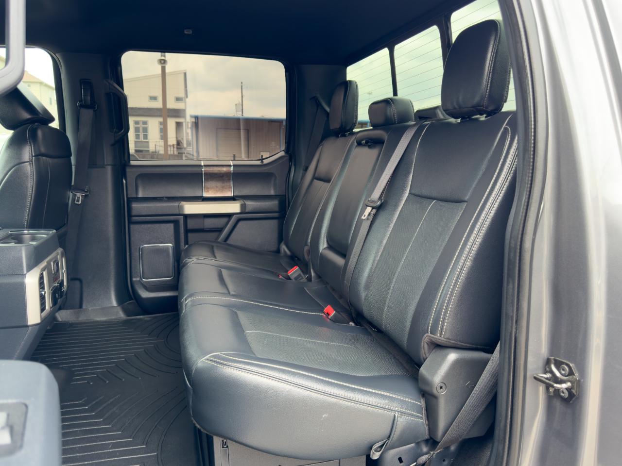 Ford Super Duty F-250 SRW  2022