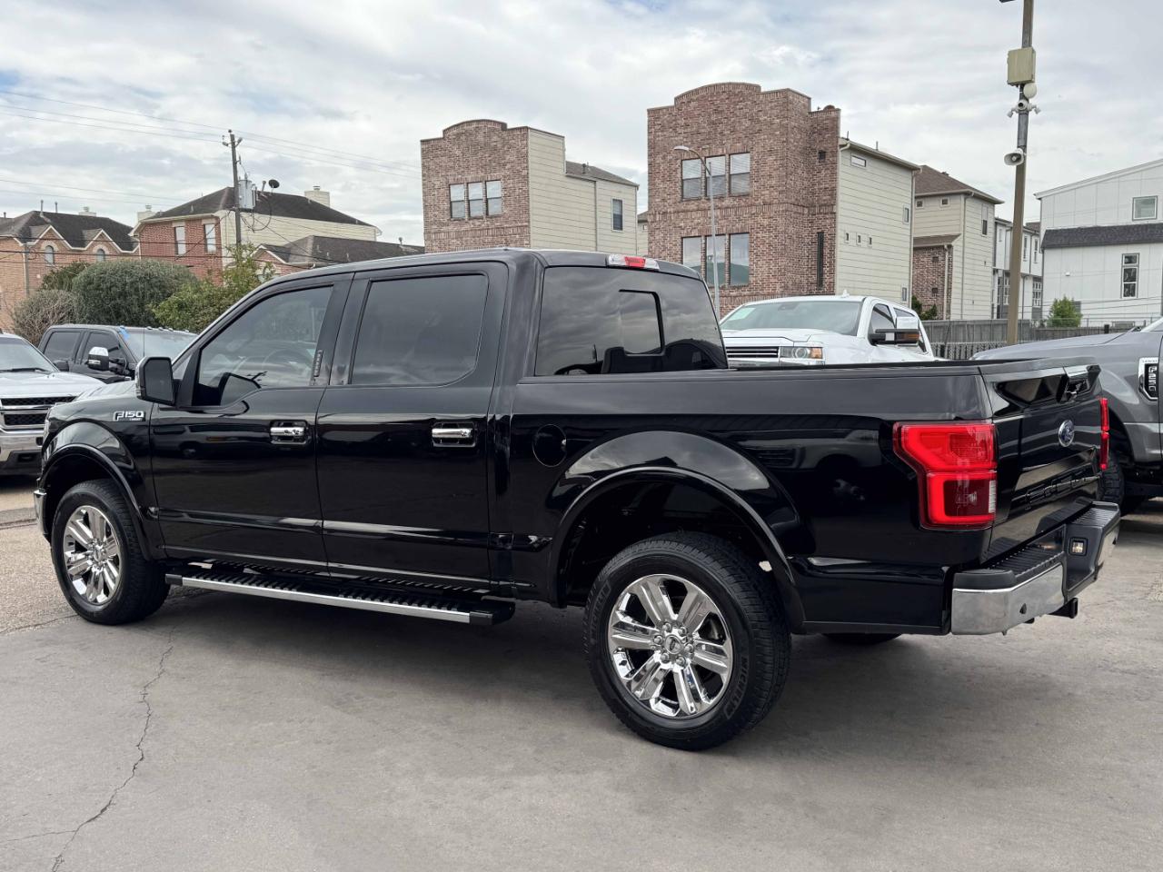 Ford F-150 Lariat SuperCrew 4WD 2018