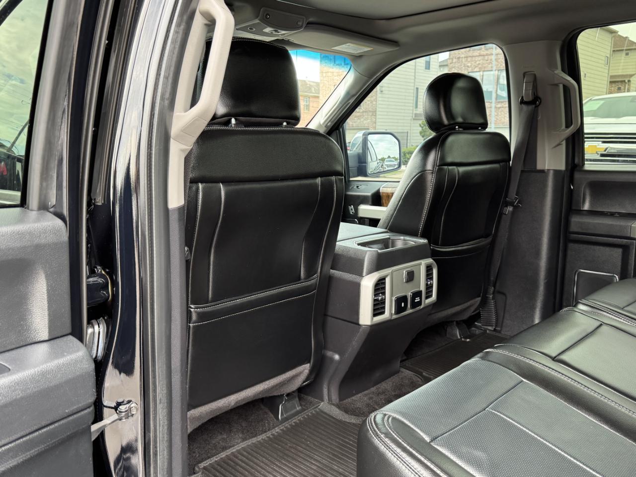 Ford F-150 Lariat SuperCrew 4WD 2018