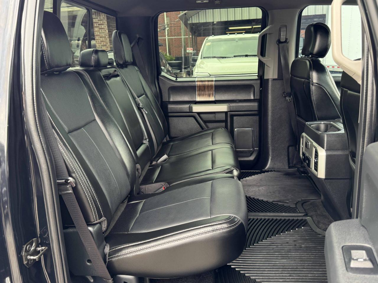 Ford F-150 Lariat SuperCrew 4WD 2018