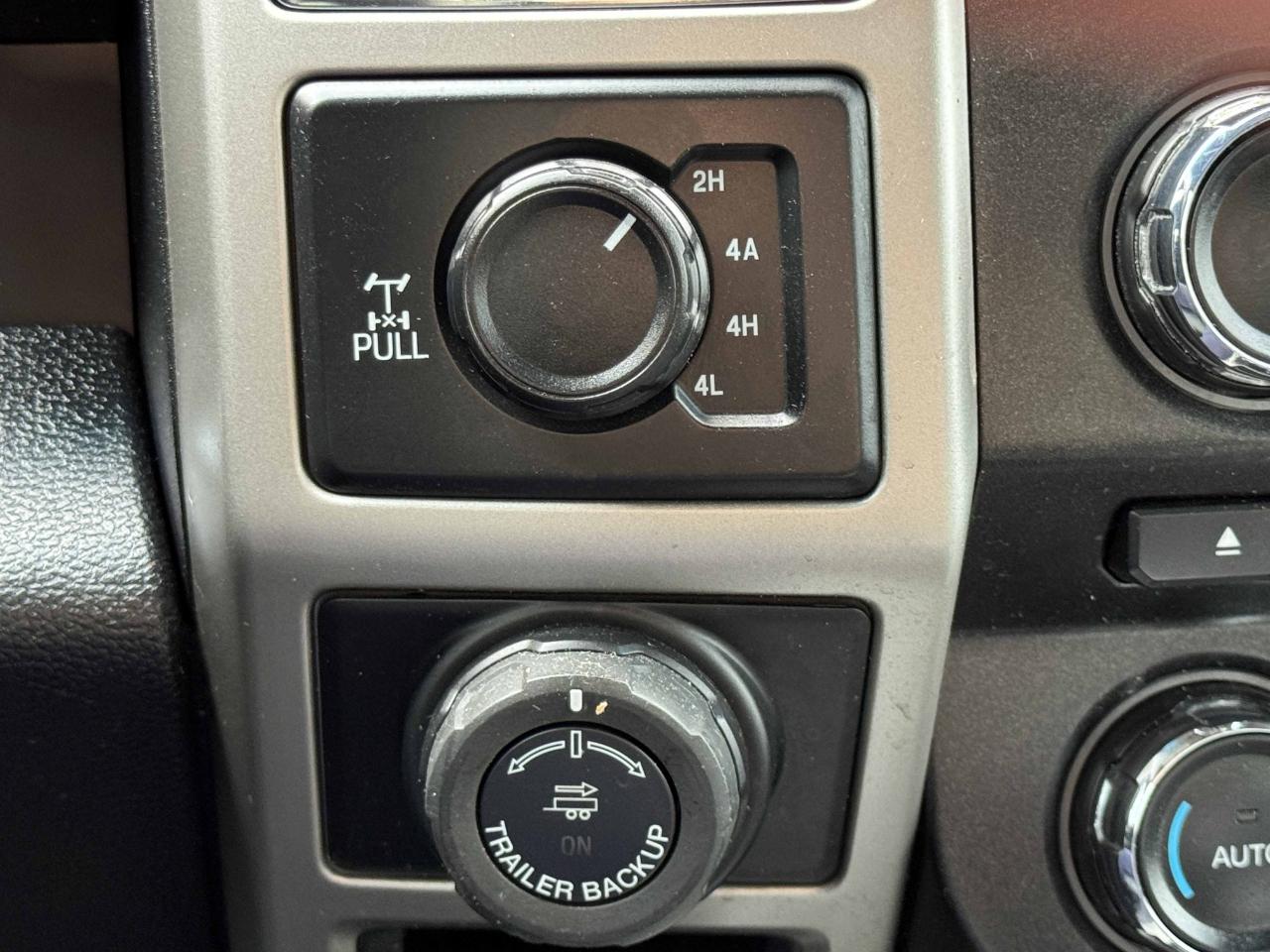 Ford F-150 Lariat SuperCrew 4WD 2018