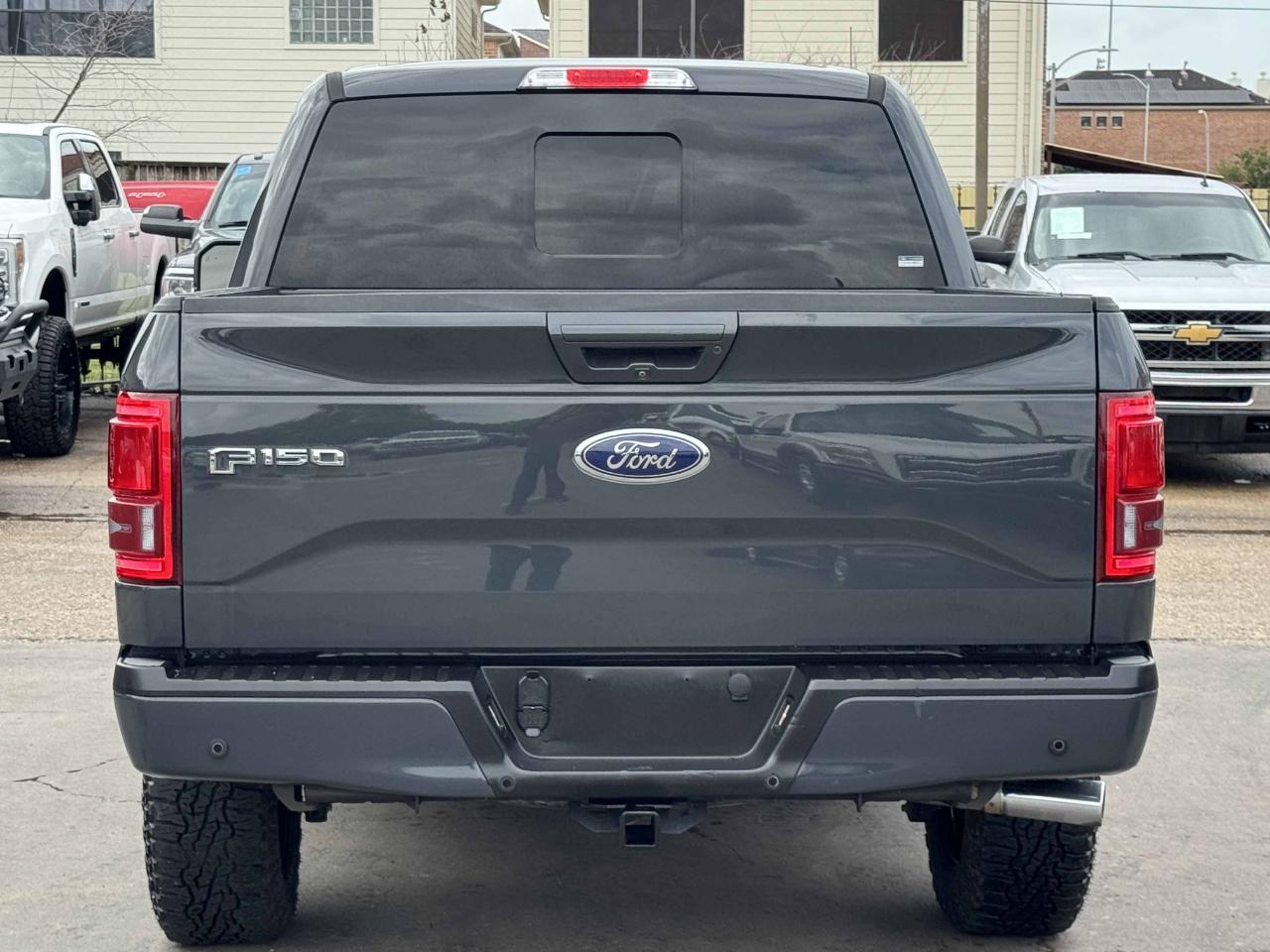 Ford F-150 Lariat SuperCrew 4WD 2016