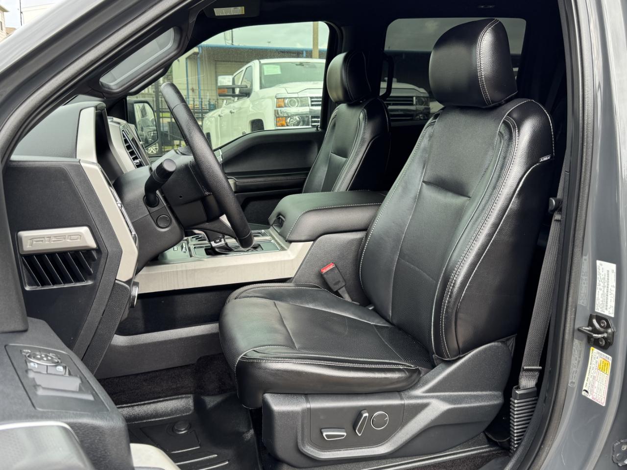 Ford F-150 Lariat SuperCrew 4WD 2016