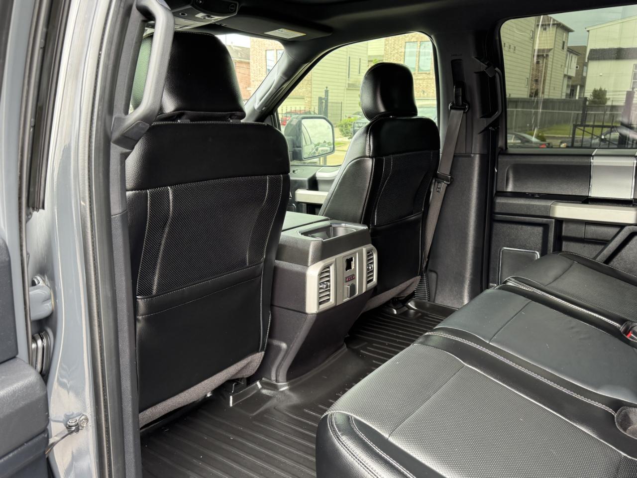 Ford F-150 Lariat SuperCrew 4WD 2016