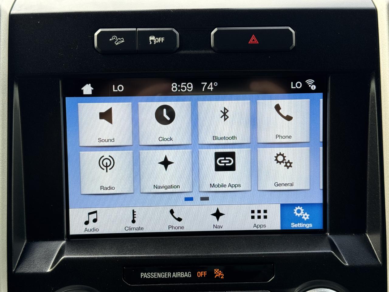 Ford F-150 Lariat SuperCrew 4WD 2016