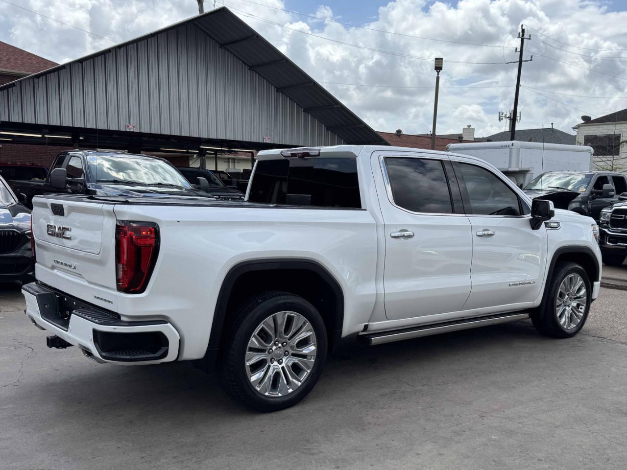 GMC Sierra 1500 Denali Crew Cab 4WD 2020