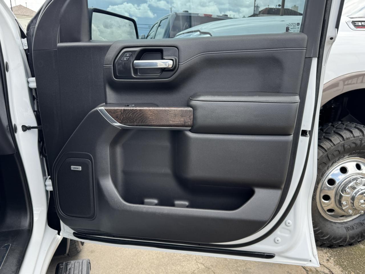 GMC Sierra 1500 Denali Crew Cab 4WD 2020