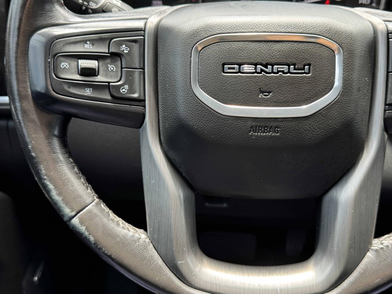 GMC Sierra 1500 Denali Crew Cab 4WD 2020