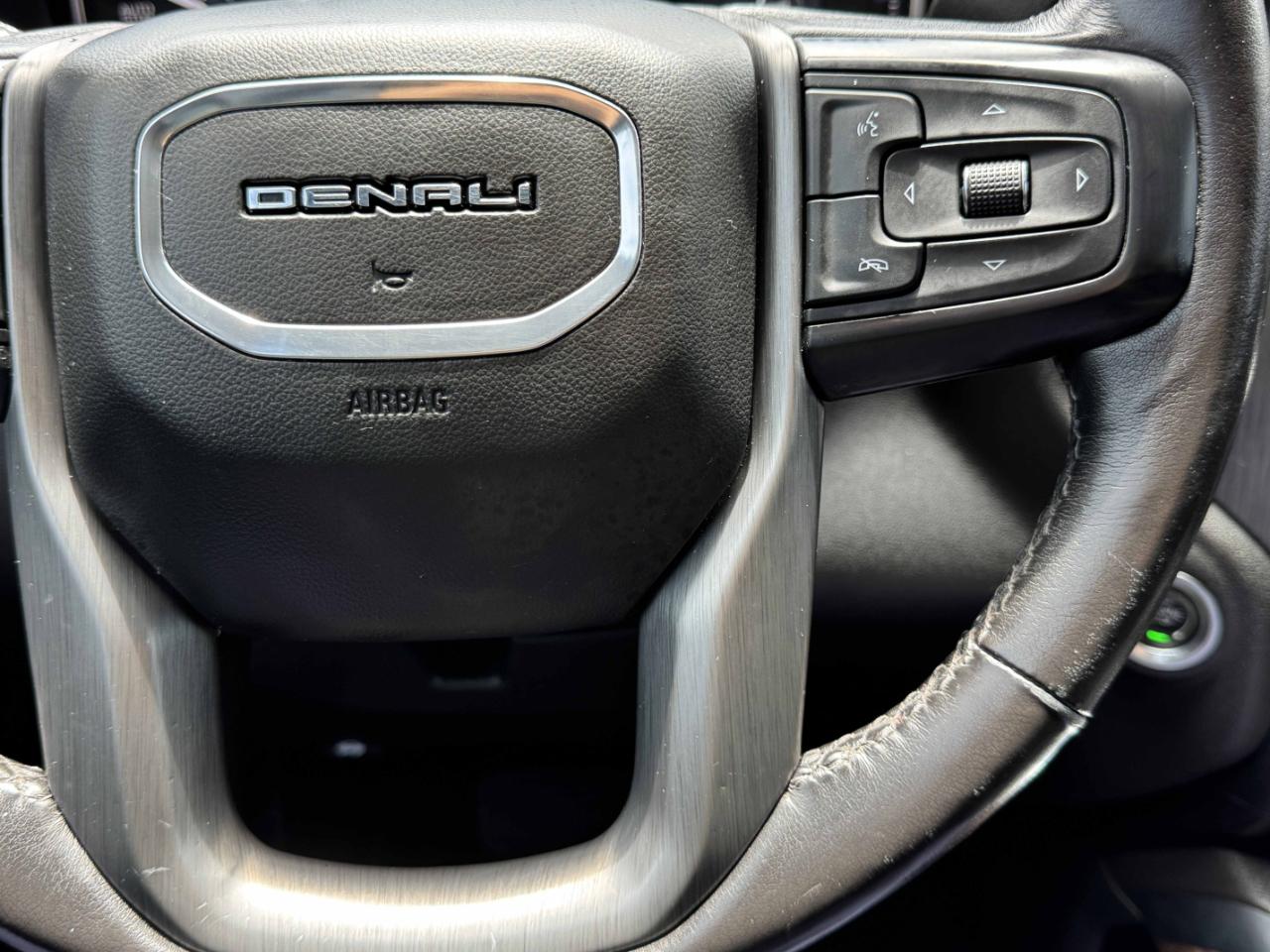 GMC Sierra 1500 Denali Crew Cab 4WD 2020