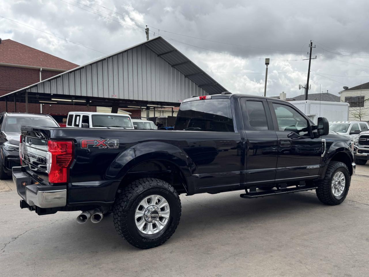 Ford Super Duty F-350 SRW  2021