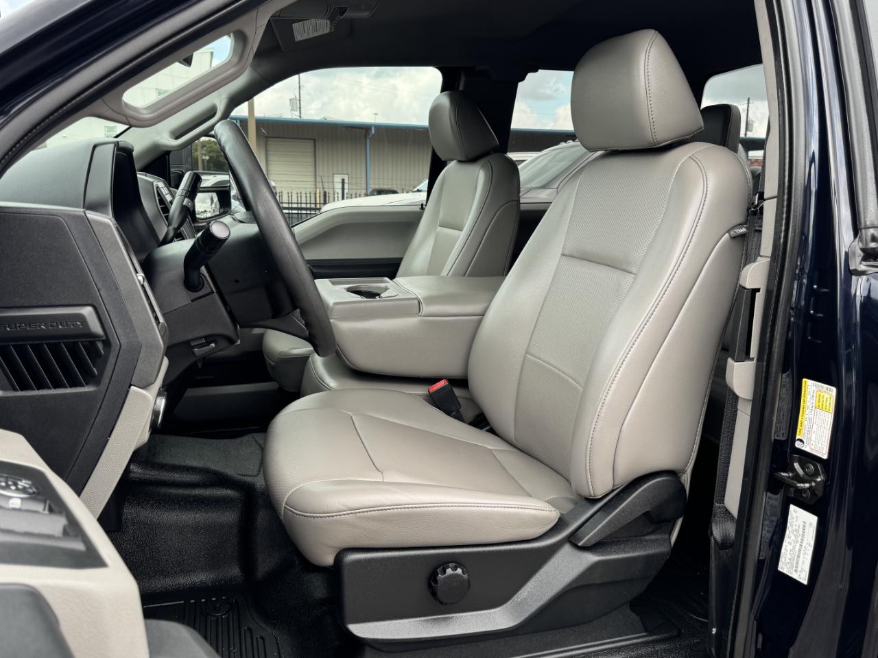 Ford Super Duty F-350 SRW  2021