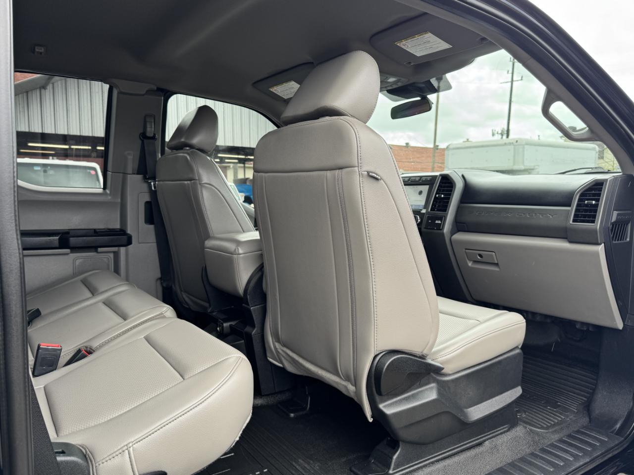 Ford Super Duty F-350 SRW  2021