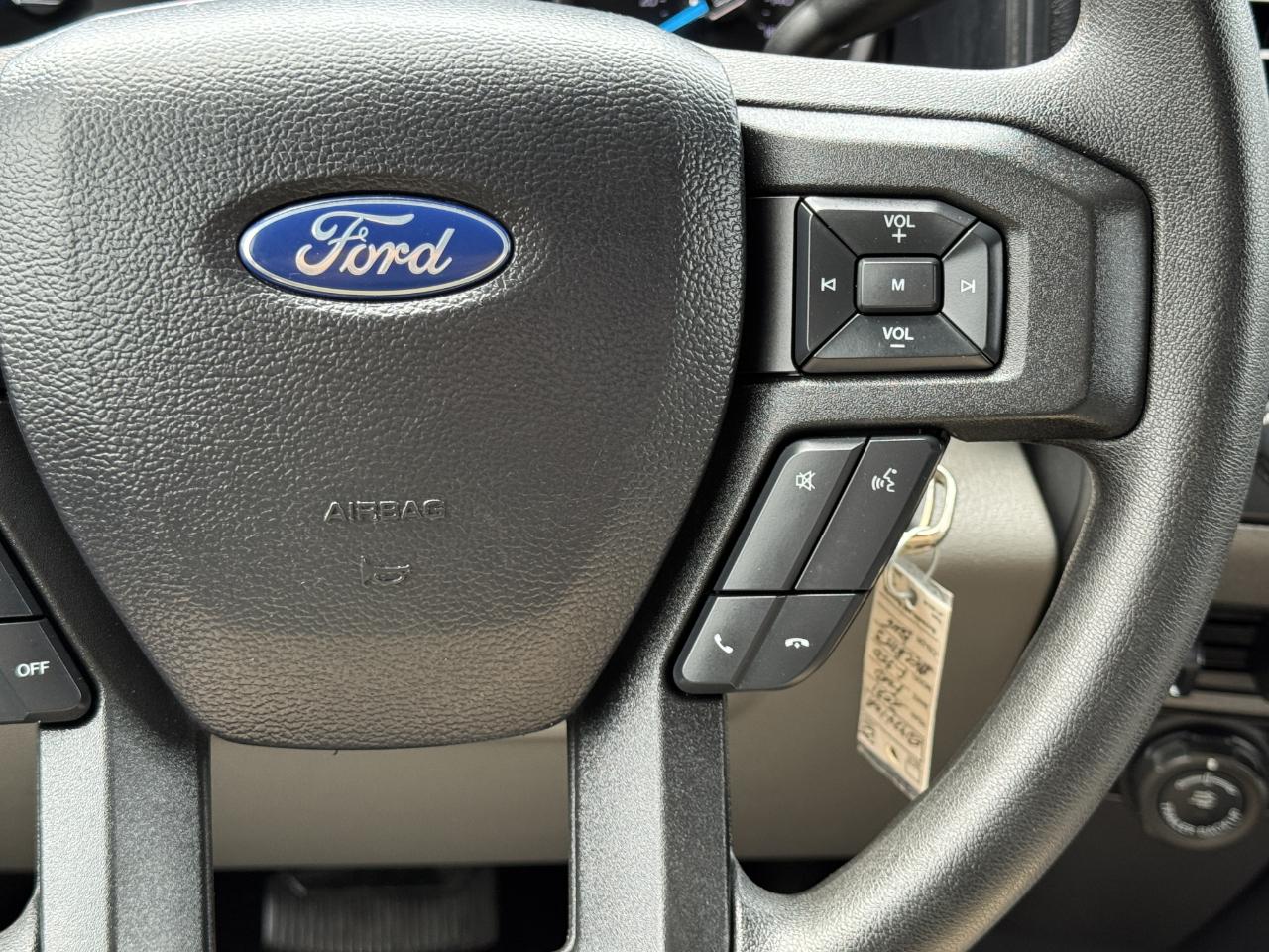 Ford Super Duty F-350 SRW  2021