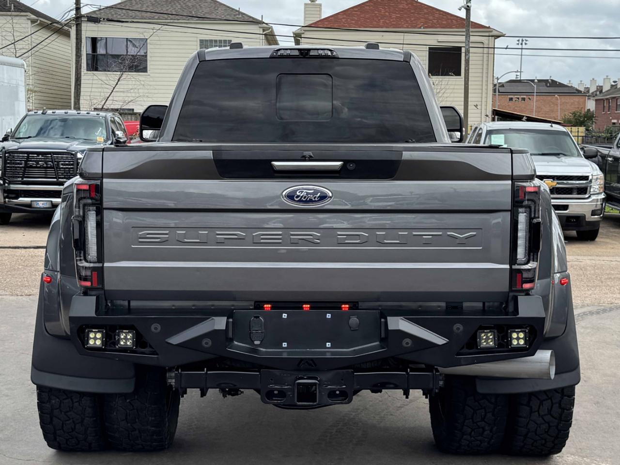 Ford Super Duty F-350 DRW  2021