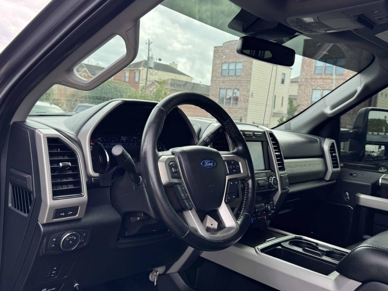 Ford Super Duty F-350 DRW  2021