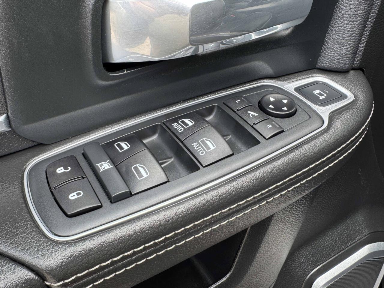 RAM 2500 Laramie Mega Cab 4WD 2020