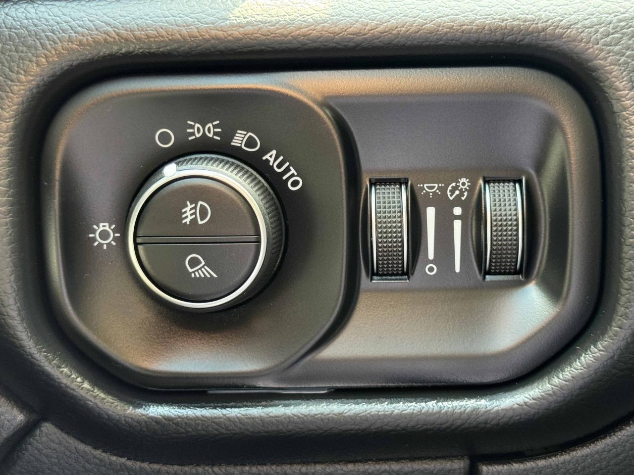 RAM 2500 Laramie Mega Cab 4WD 2020