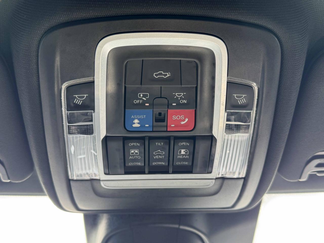 RAM 2500 Laramie Mega Cab 4WD 2020