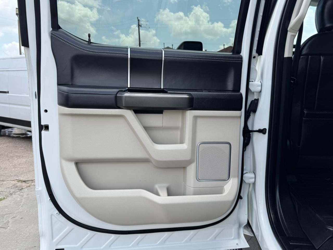 Ford Super Duty F-350 DRW  2020