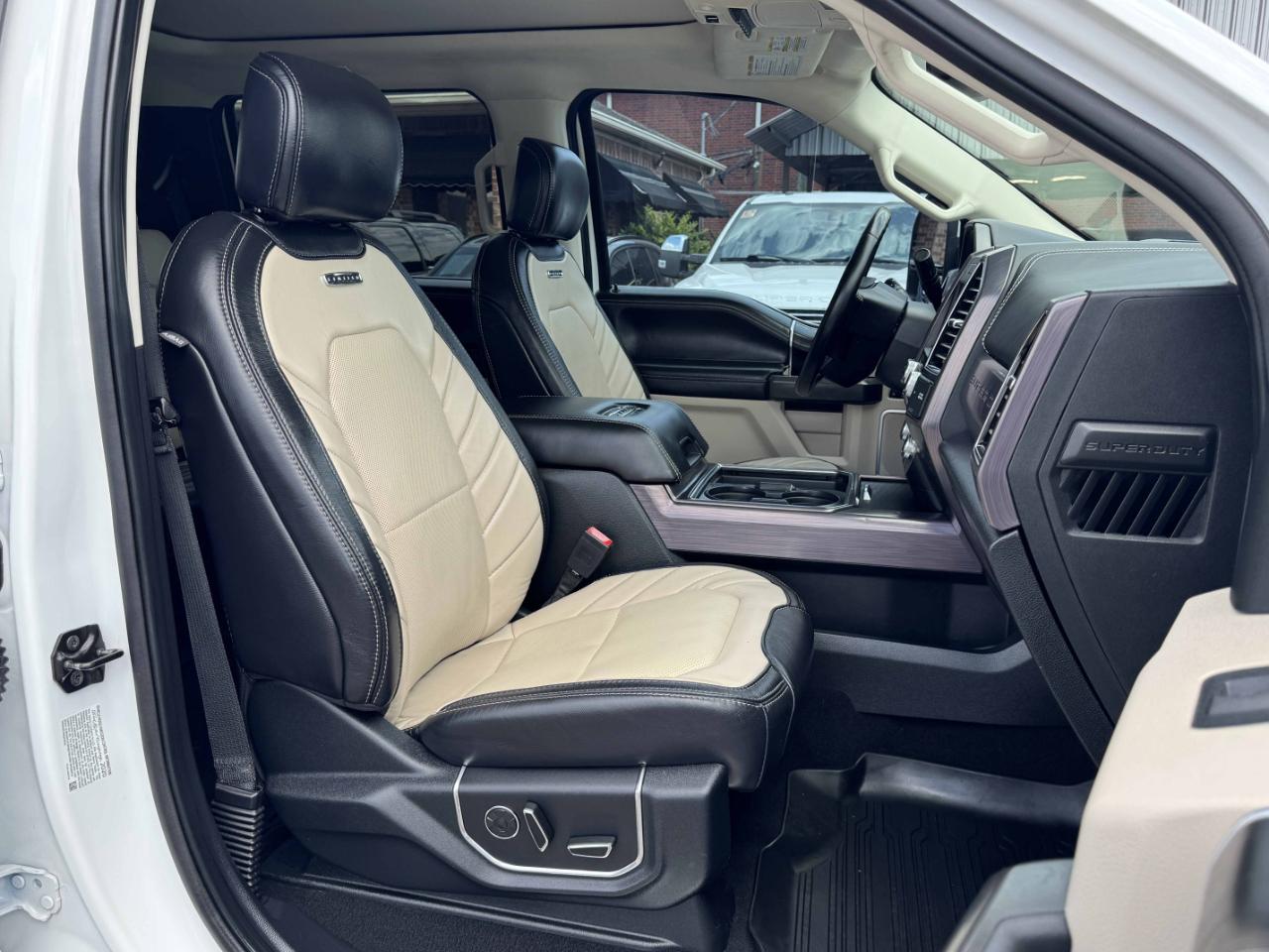 Ford Super Duty F-350 DRW  2020