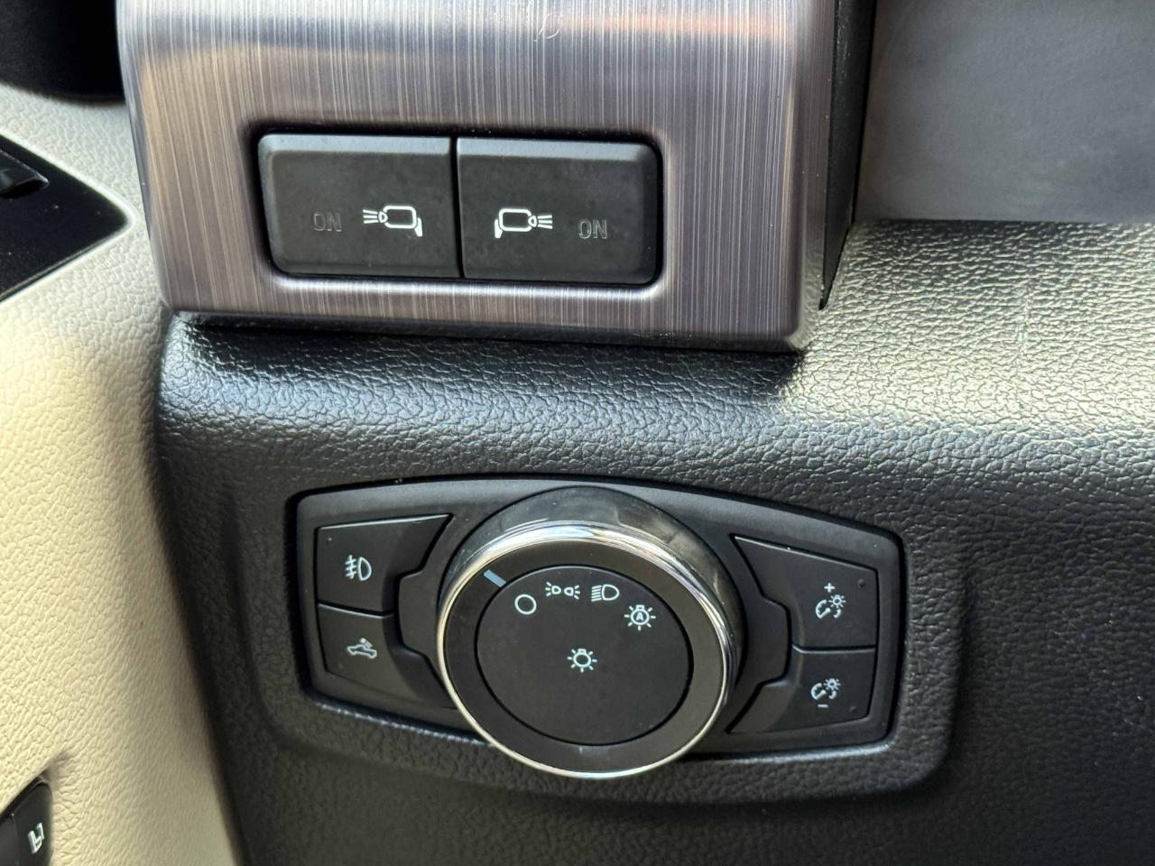 Ford Super Duty F-350 DRW  2020