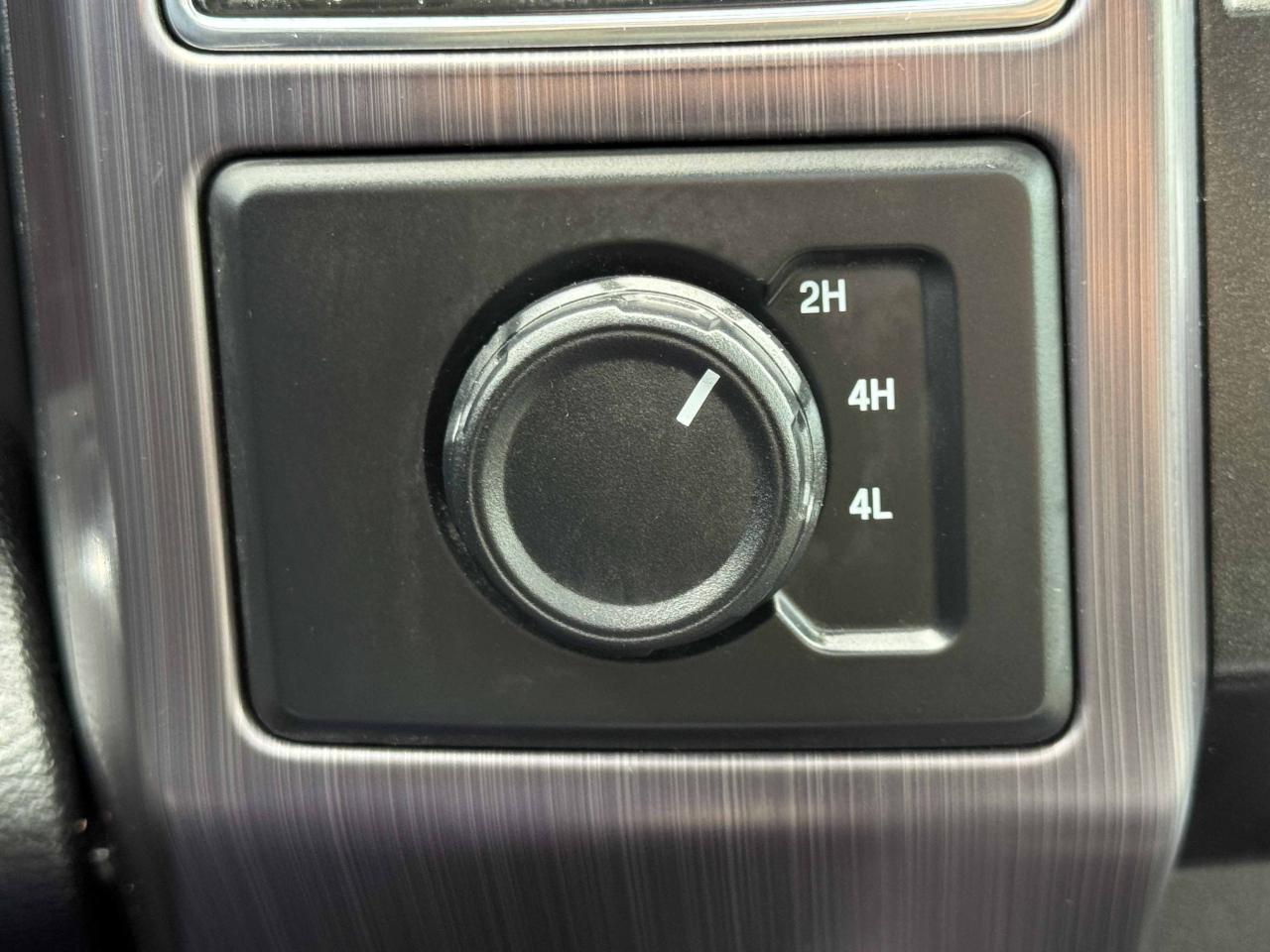 Ford Super Duty F-350 DRW  2020