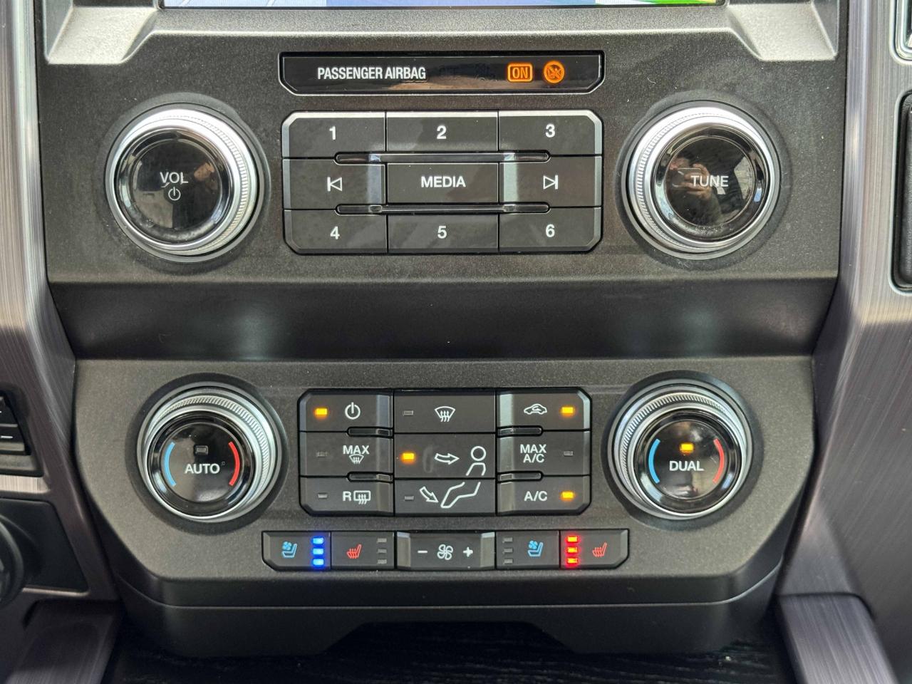 Ford Super Duty F-350 DRW  2020