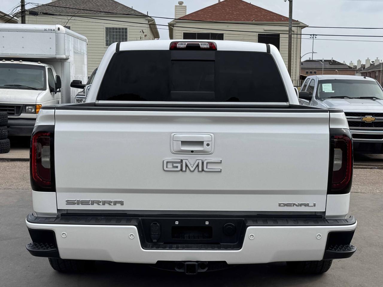 GMC Sierra 1500 Denali Crew Cab 2WD 2018