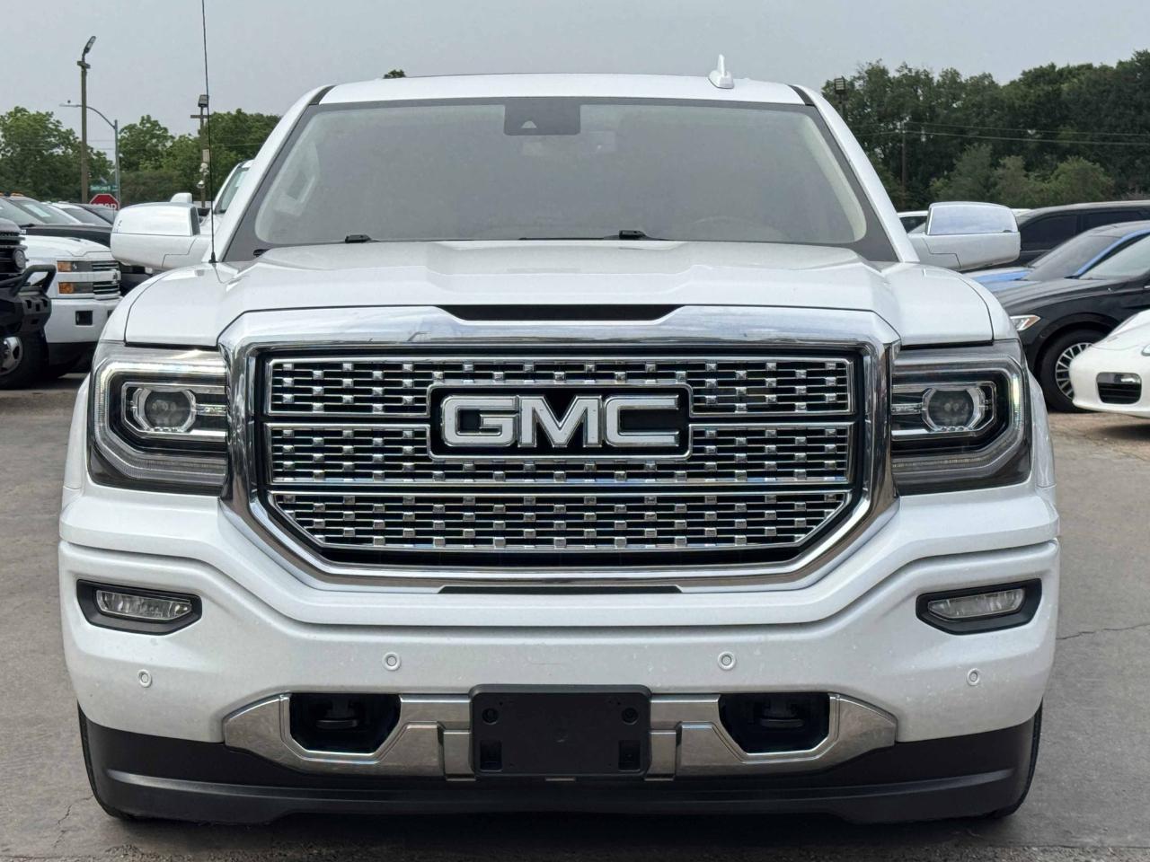 GMC Sierra 1500 Denali Crew Cab 2WD 2018