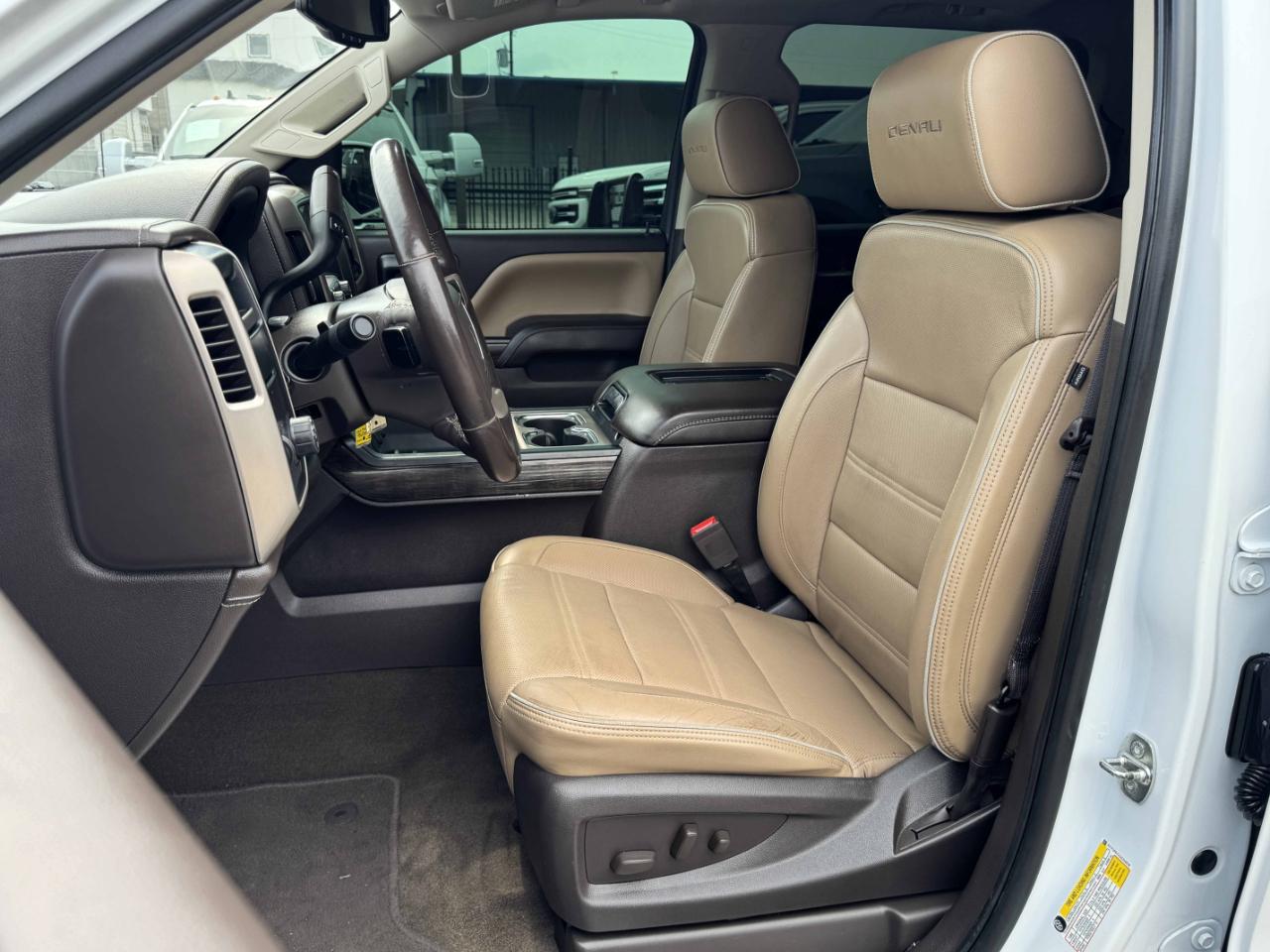 GMC Sierra 1500 Denali Crew Cab 2WD 2018